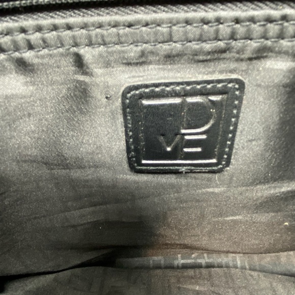 Diane Von Furstenberg Large Logo Tote with Key Fab - Picture 9 of 9